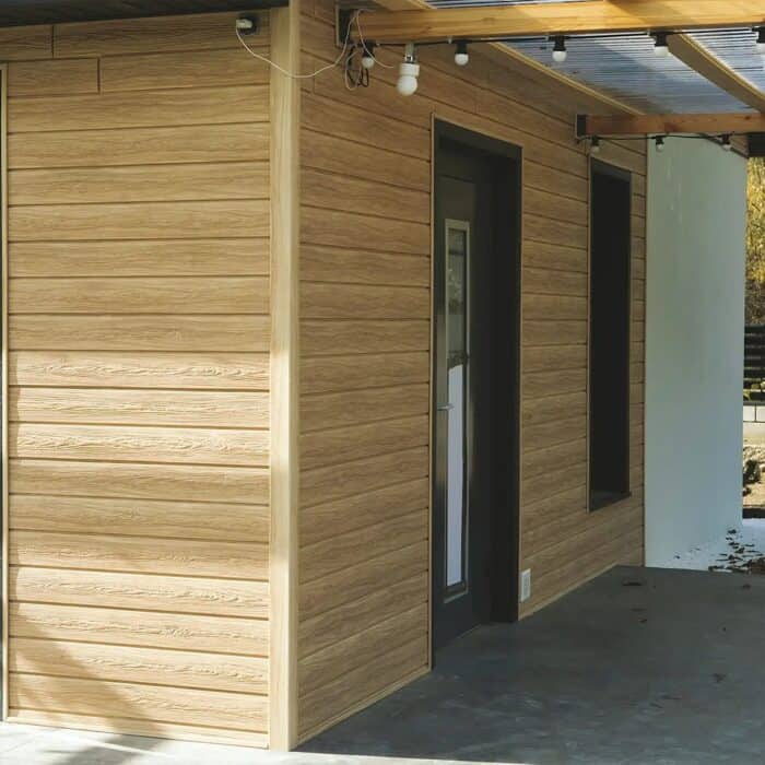 Εξωτερική Επένδυση Τοίχου PVC Siding U-Plast Light larch 2000 x 250 x 2mm - Image 3