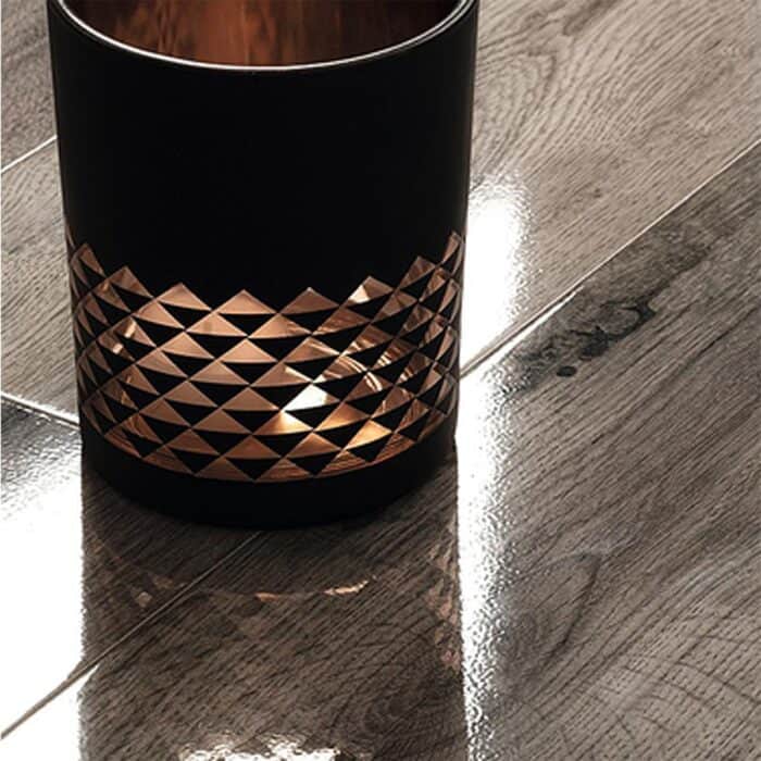 Δάπεδο Laminate KAINDL O522, 1383 x 159 x 8mm 32/AC4 - Image 2